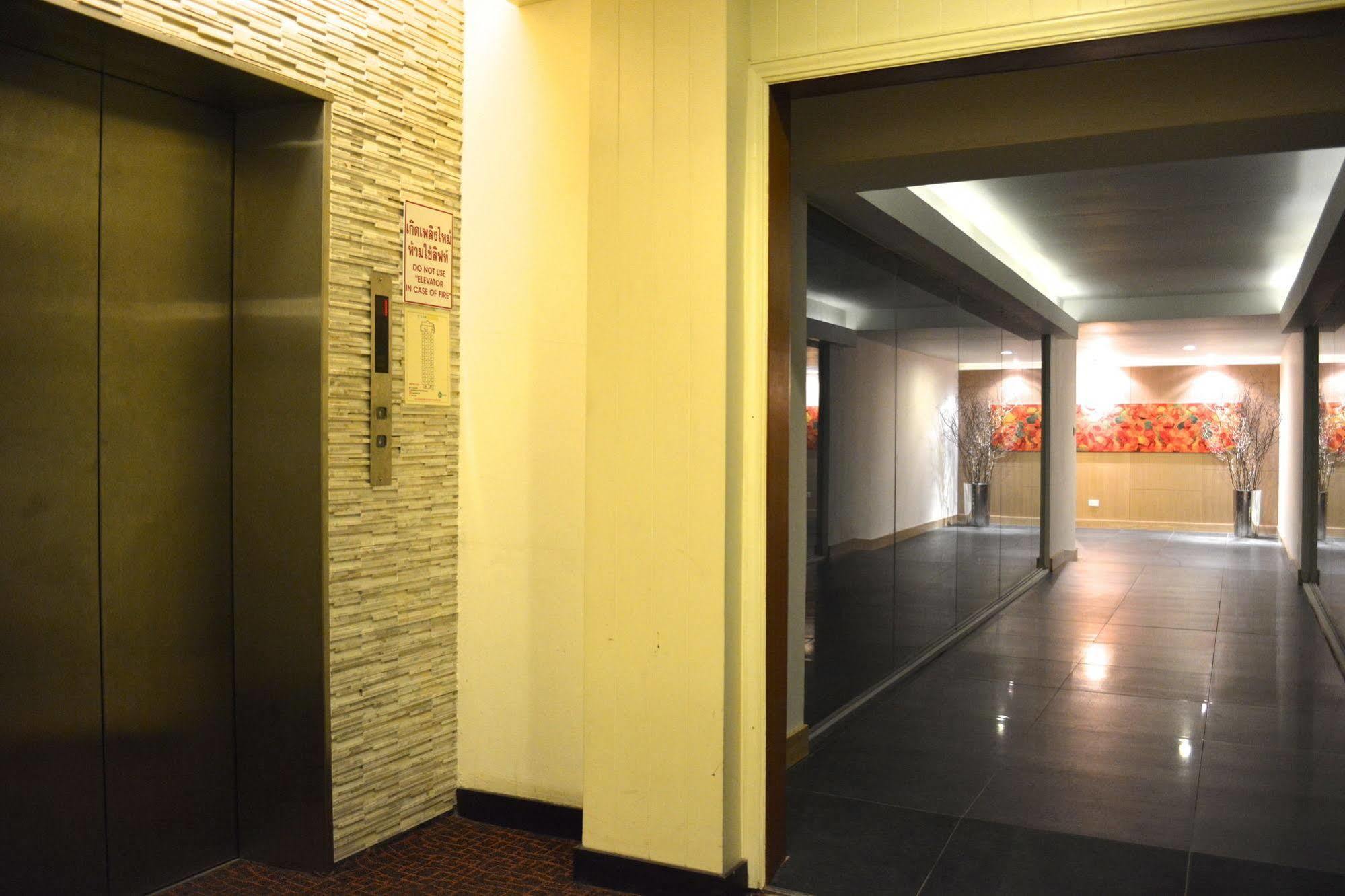 A-One Motel Μπανγκόκ Εξωτερικό φωτογραφία